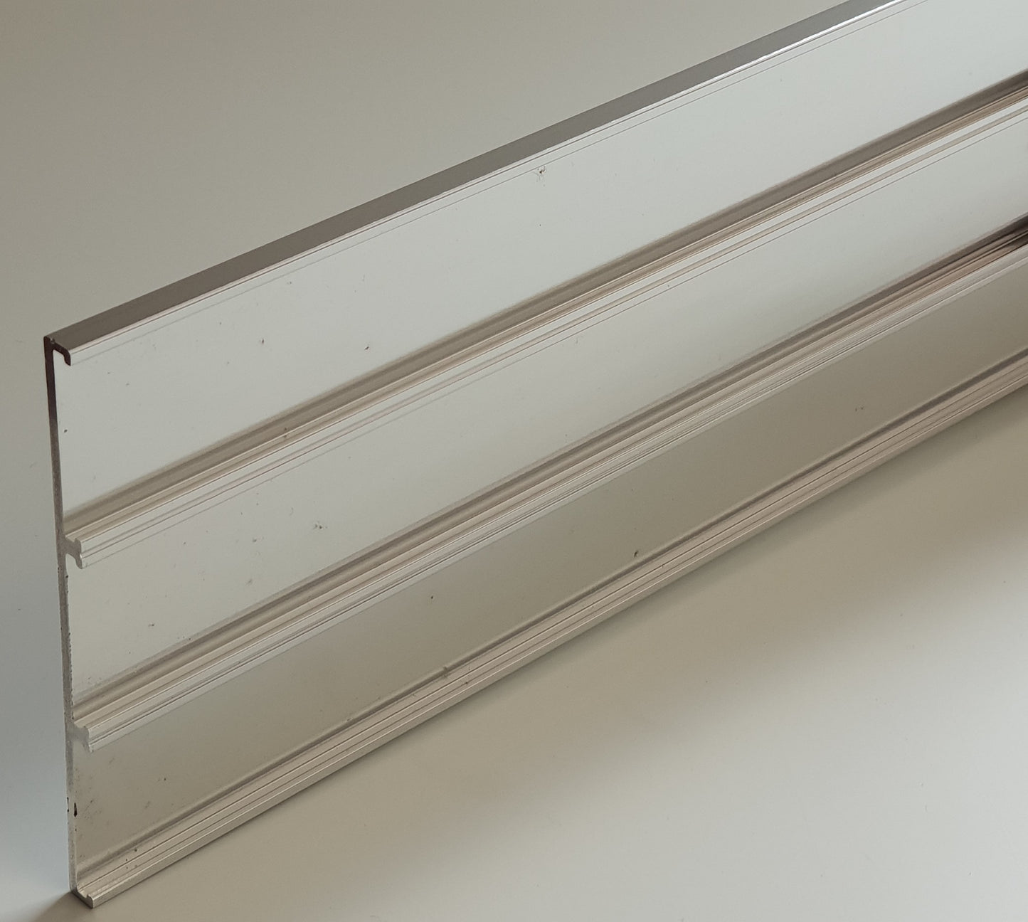 Sign Holders Aluminium Wall Sign Holder Multi Line Silver Polished 106-36, 108-36, 109-36, 110-36 & 115-36